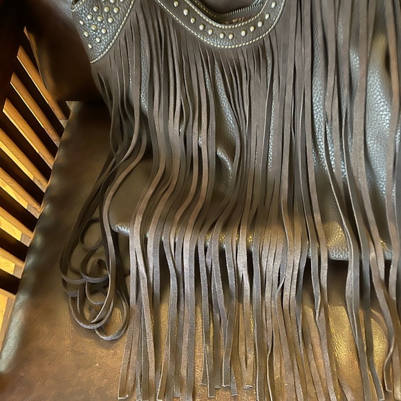 COPY - Shyanne bag with genuine leather fringe large with tons of pockets. - Picture 8 of 8